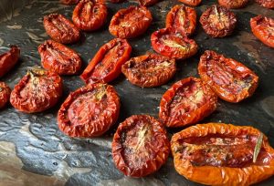 Kuidas tomatite kuivatamine õigesti teha: proovi Iraani köögi retsepti