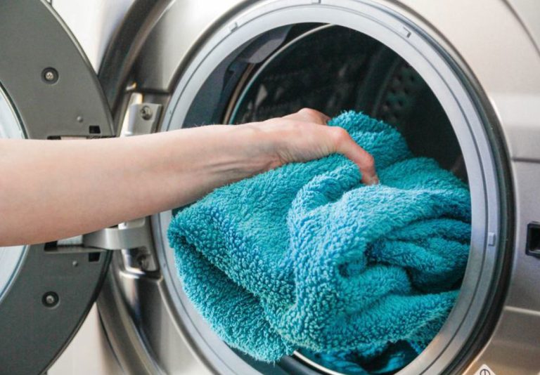Mitte 30 ega 40 kraadi: millisel temperatuuril tuleb pesu pesida, et see oleks pehme nagu sulg?