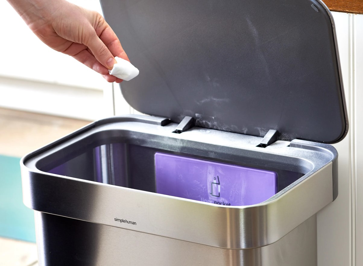 Prügikasti lõhn kaob igaveseks: päästab vahend, mis ei nõua raha ega pingutust